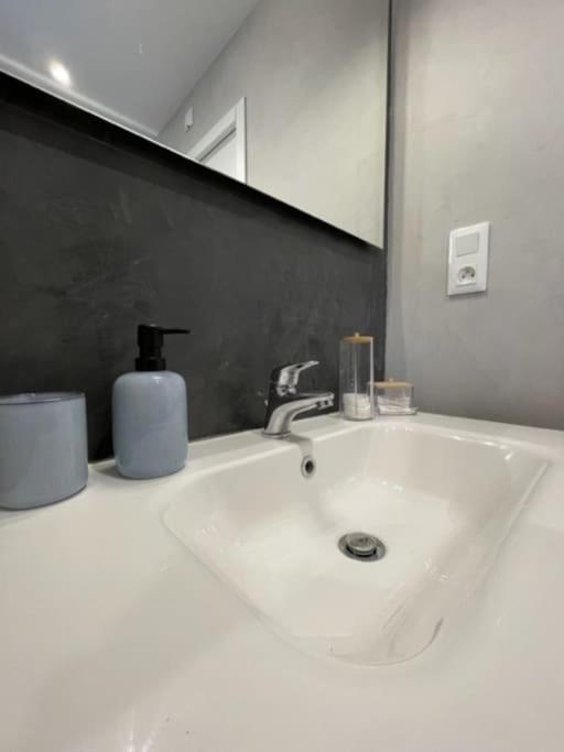 Chic'N Chill Apartment Issoudun Bagian luar foto
